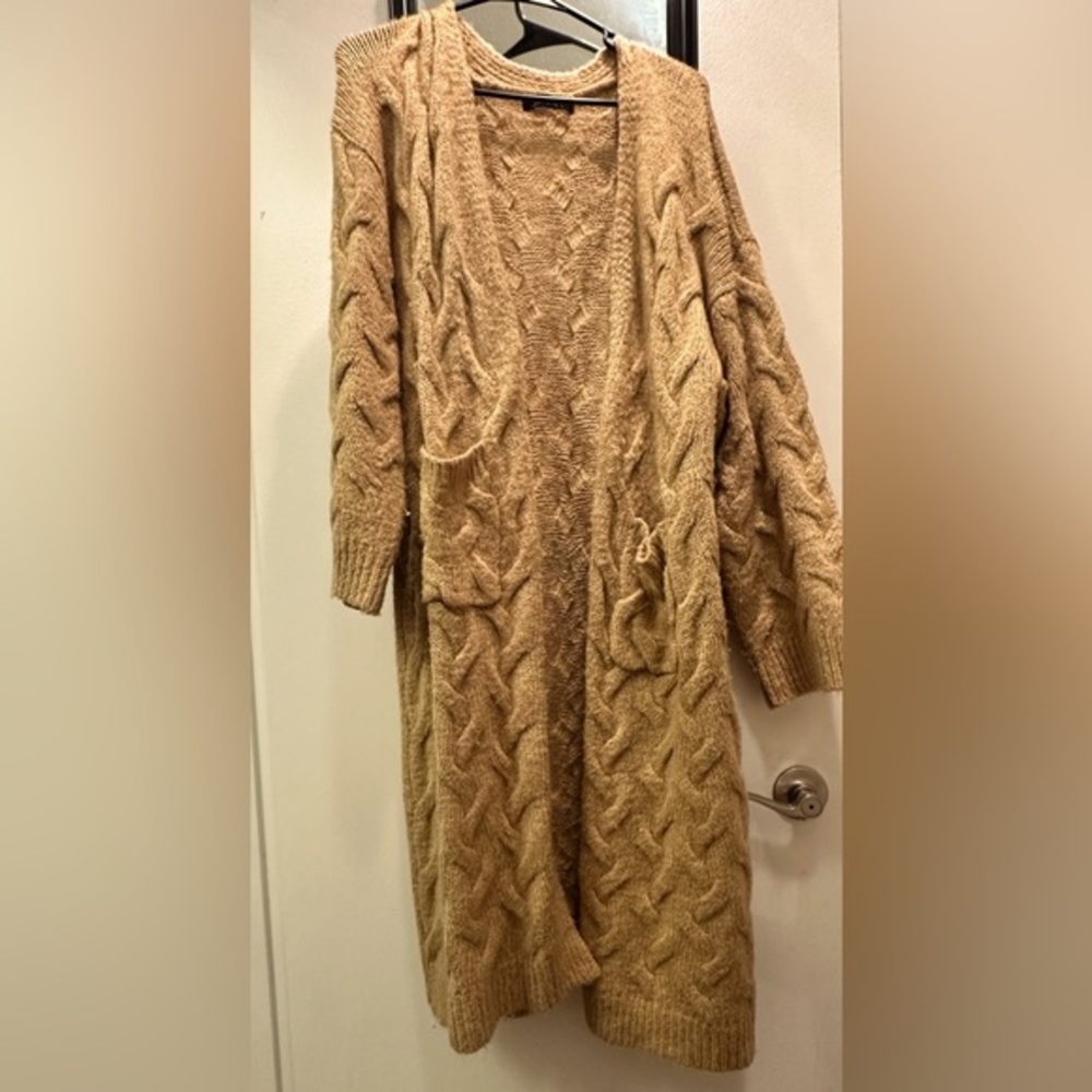 Knitted Tan Knee Length Cardigan​